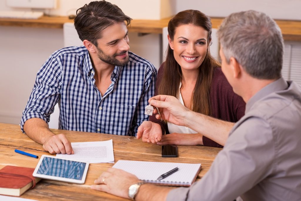 tineri primesc credit imobiliar