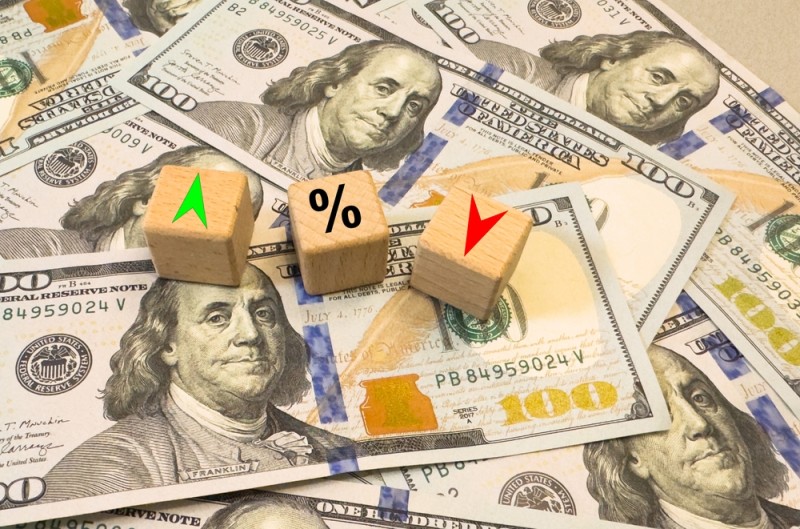 fluctuatie rate de schimb dolar american